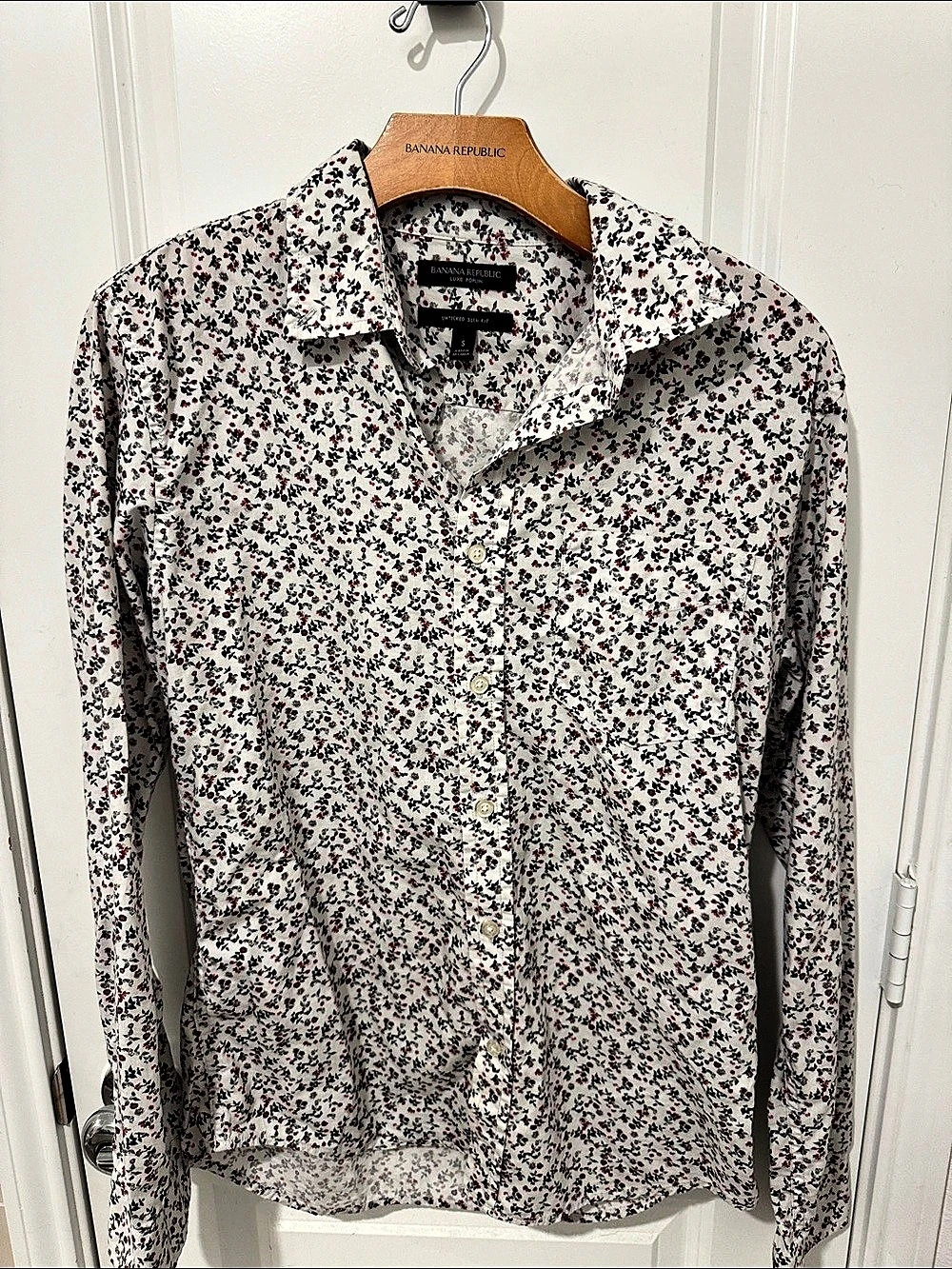 Banana Republic Luxe Poplin Untucked Slim Fit Shirt Floral Small